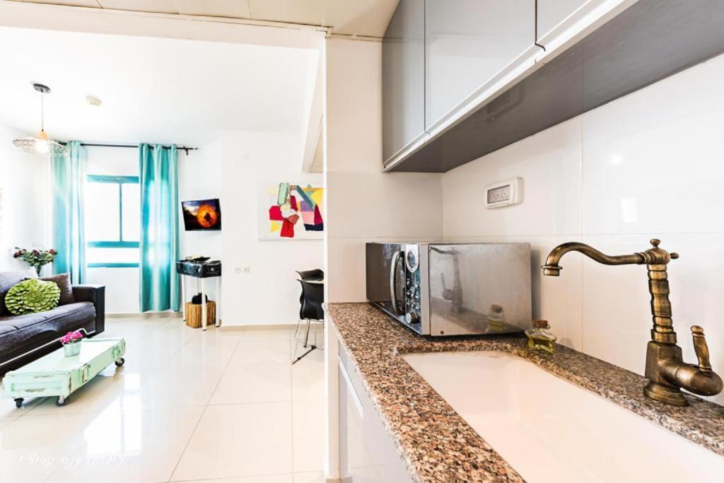 Luxury Apartment On The Lake Tiberias Exterior photo